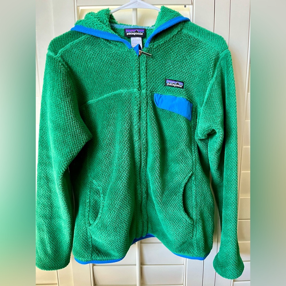 Patagonia Women’s medium zip front green fleece